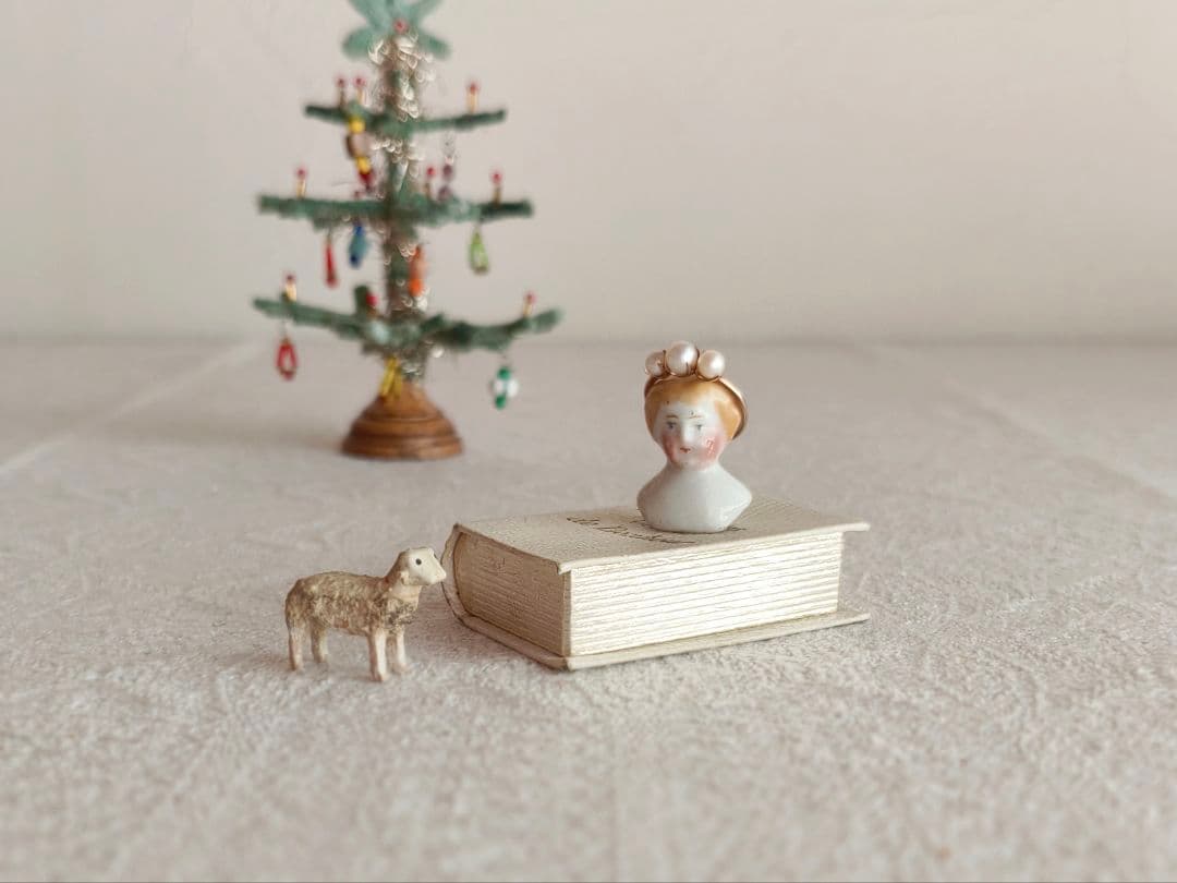 * vintage doll's head ୨୧ ブロンスの髪チャイナヘッドさん