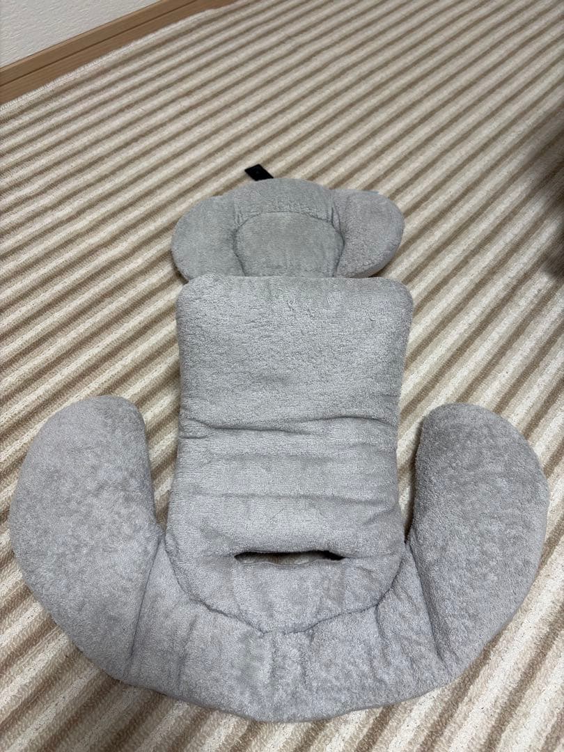 コンビ クルムーヴ スマート ISOFIX シリーズ チャイルドシート