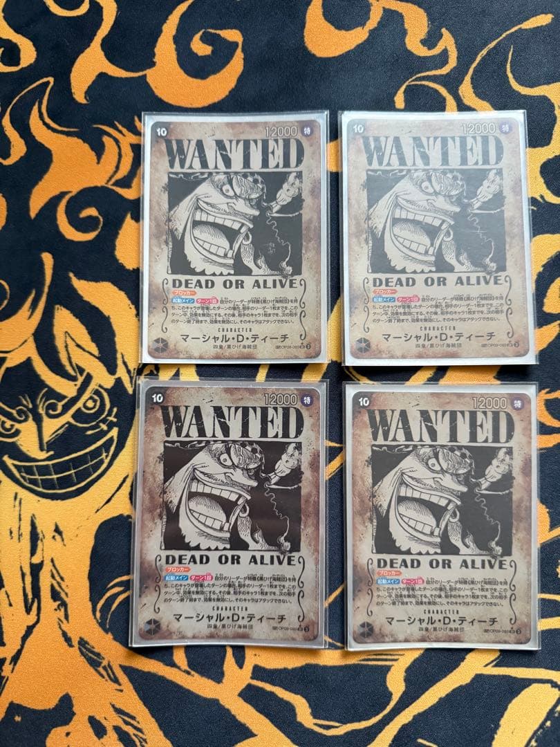 ワンピースカード　ティーチ　手配書