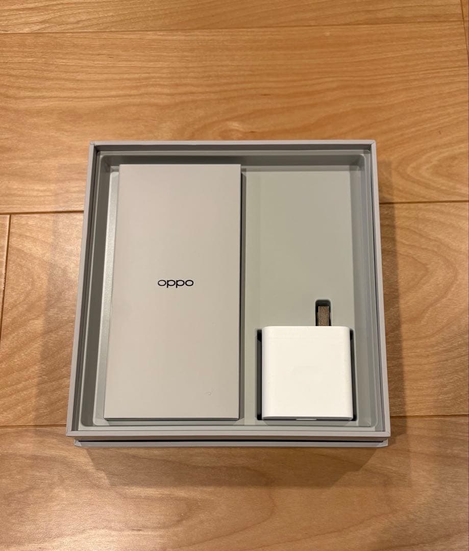 【極美品】OPPO Find N5 16GB+512GB ブラック