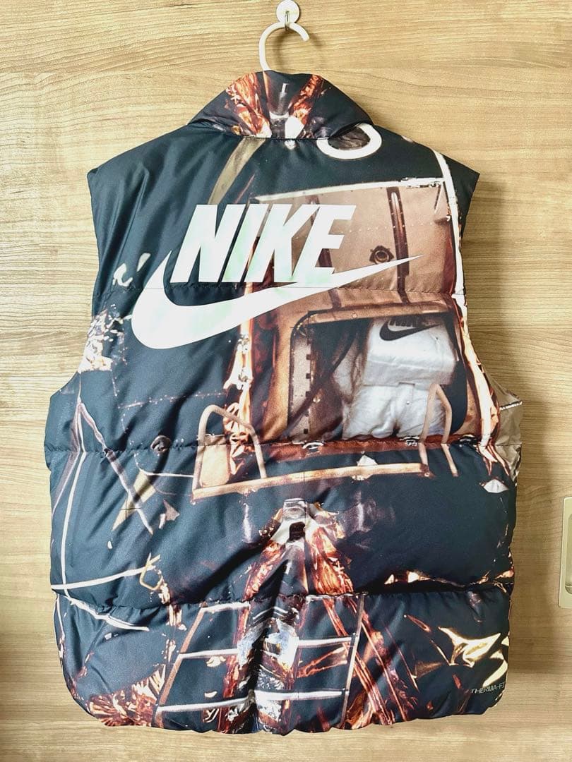 希少✨NIKE ナイキ ダウンベスト ゼログラビティ 総柄 バックロゴ Mサイズ