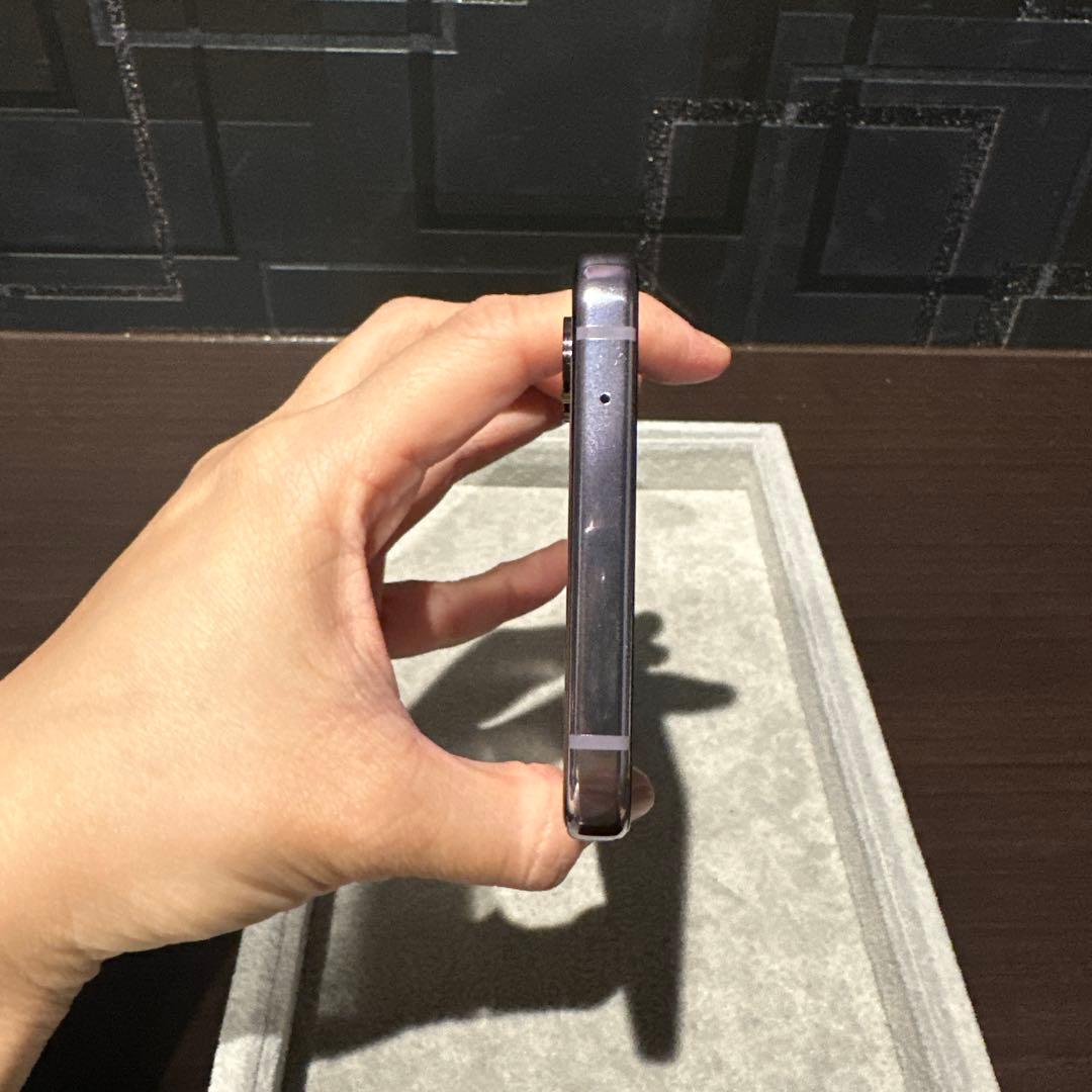 【美品】Galaxy Z Flip4 128GB パープル