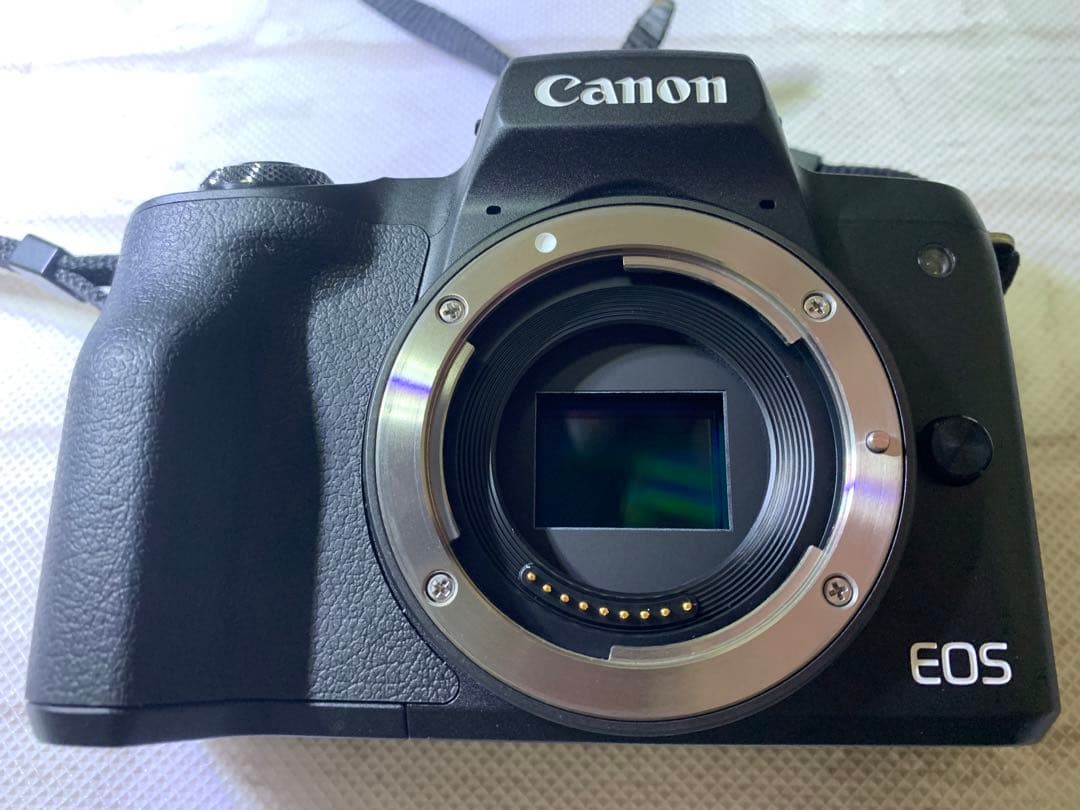 EOSKissMブラック　ダブルレンズ　EF-M15-45mm EF–M22mm