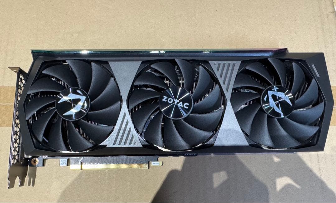 グラフィックボード・グラボ・ビデオカード ZOTAC RTX3070Ti AMP HOLO