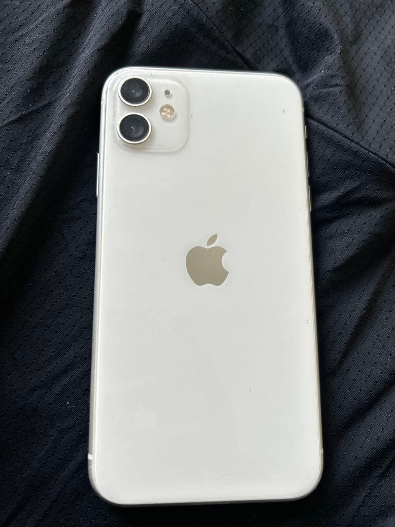 【液晶交換済】iPhone11 128GB バッテリー残量67%