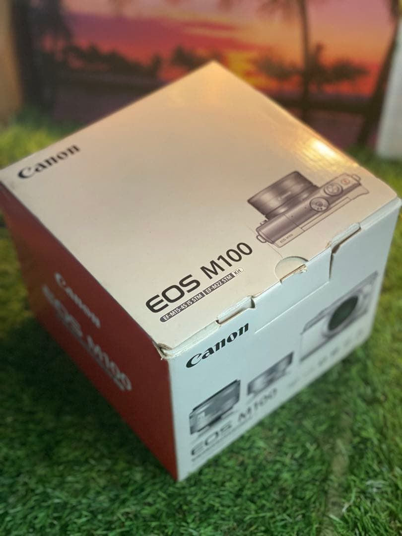 美*咲様 未使用！超美品！ Canon EOS M100 EF-M15と単焦点広