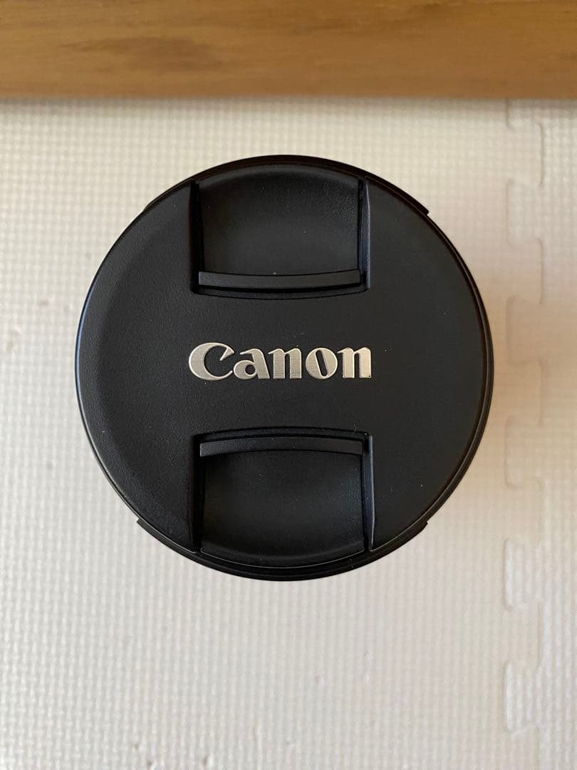 【美品】Canon RF 85mm F2 MACRO IS STM