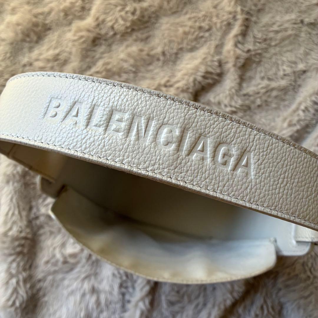 バレンシアガ バッグ　TOOL2.0NORTH