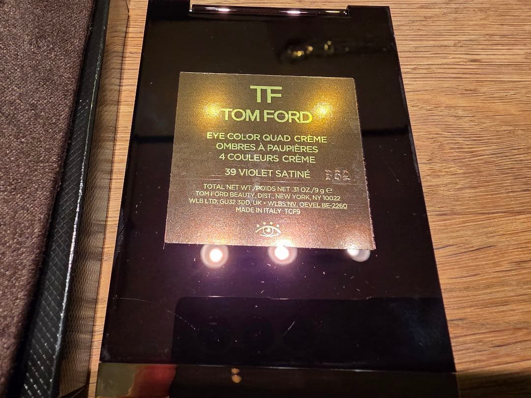 TOM FORD アイカラークワッドクリーム 39 VIOLET SATINE