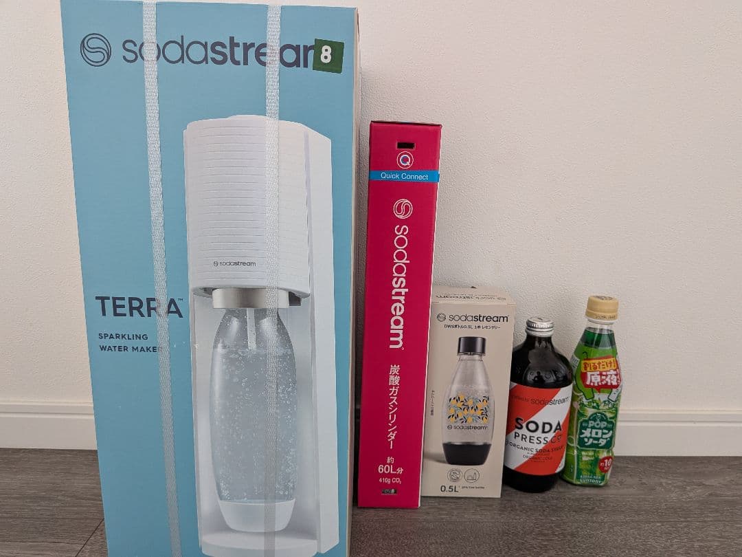 【新品未使用】sodastream TERRA 炭酸水メーカー　セット売り