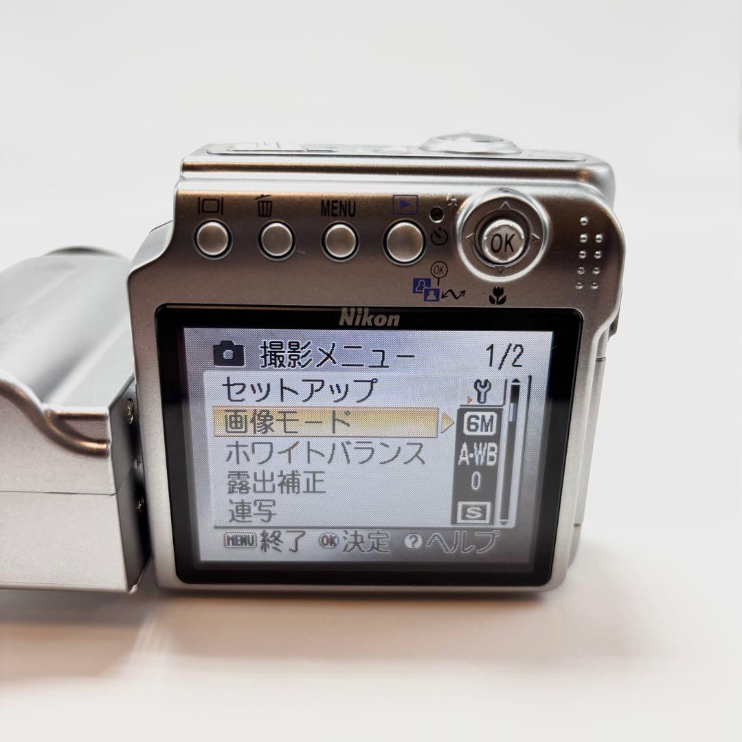 【週末限定値下げ】【美品】Nikon COOLPIX S4 乾電池