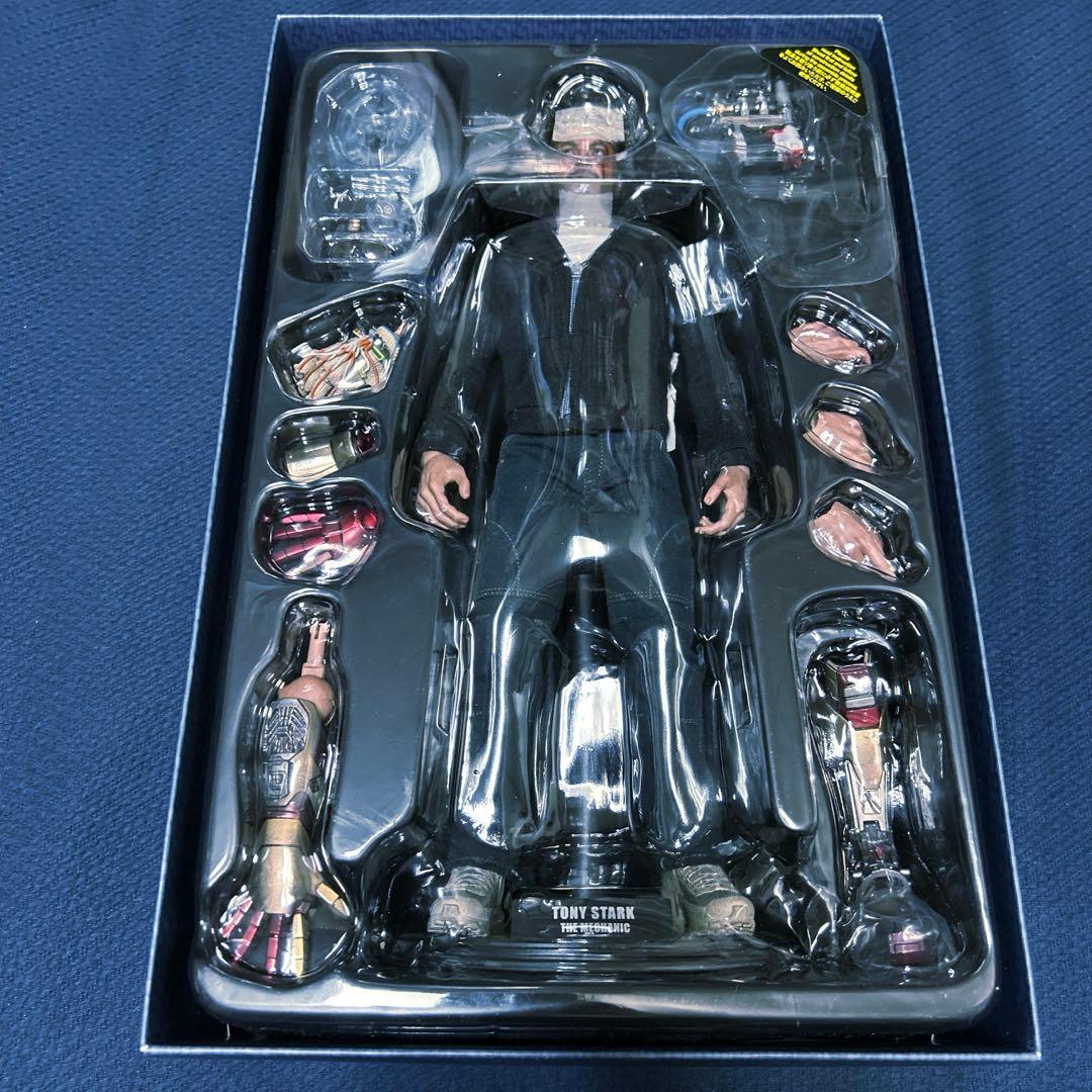 ホットトイズ トニー・スターク(マンダリン邸襲撃) アイアンマン 3