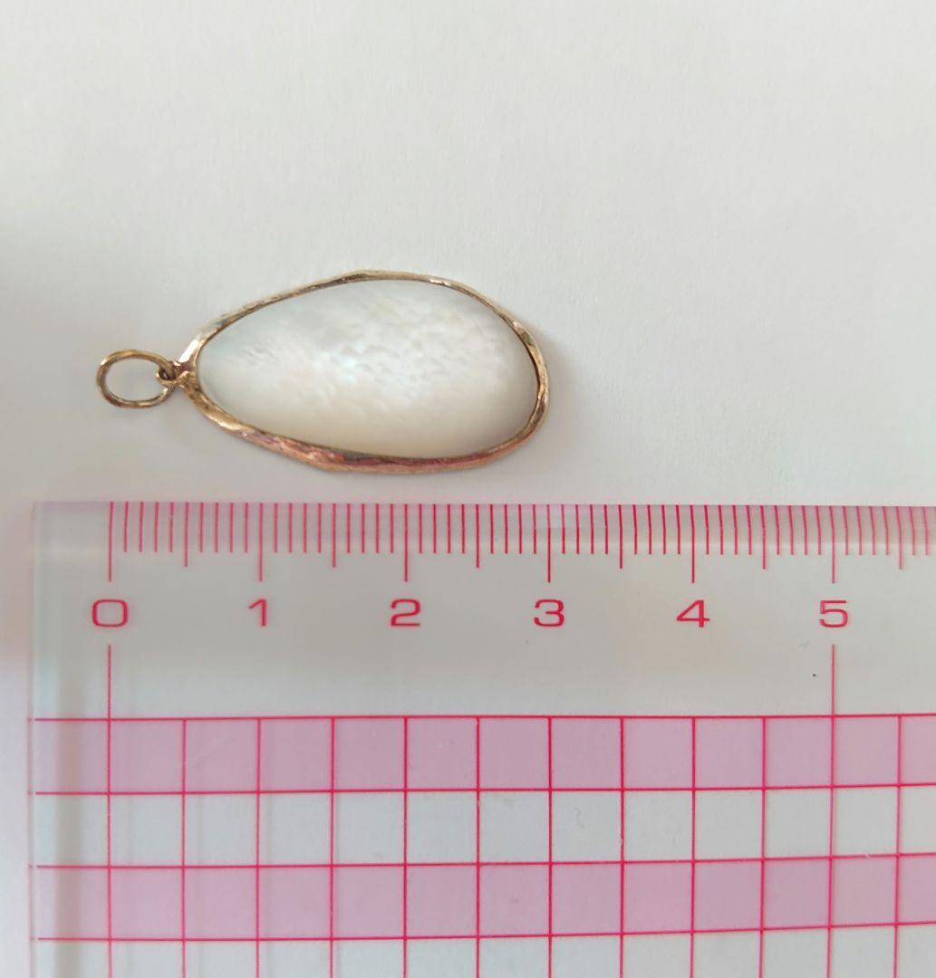 agete 白蝶貝 ゴールド チャーム