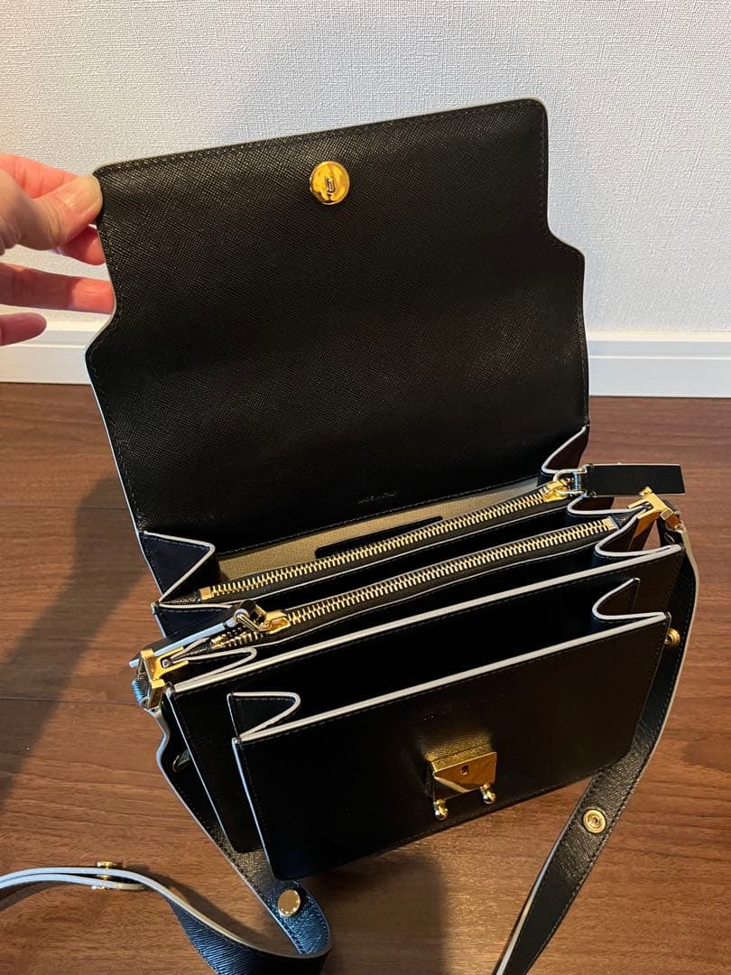 MARNI トランク ブラック