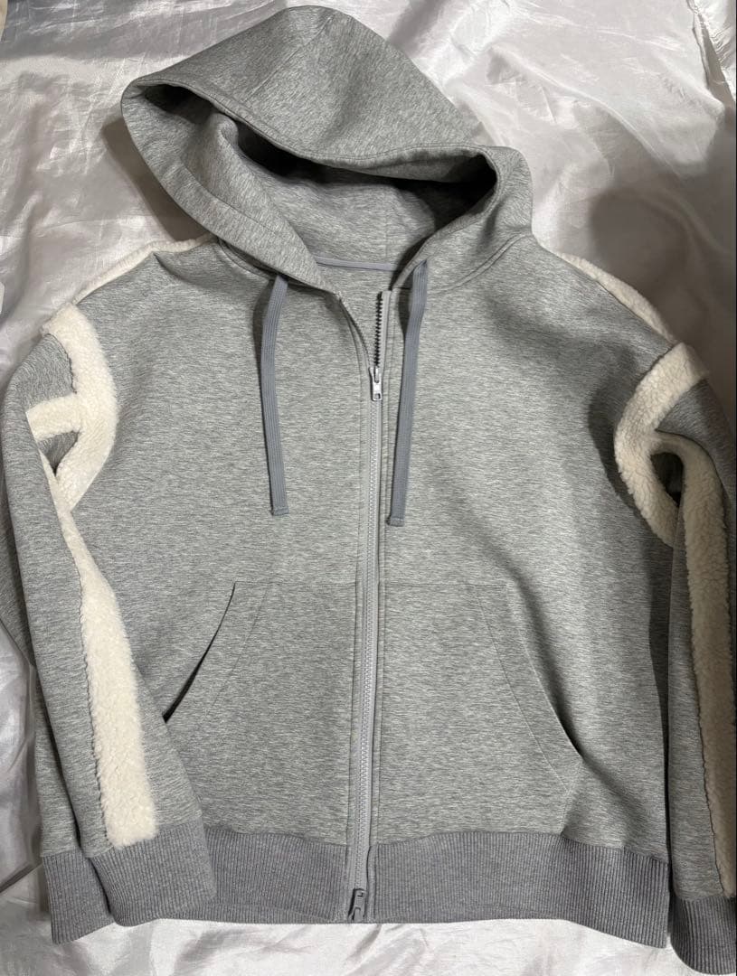 最終！シーマリー cccmalie ほぼ未使用 スウェットボアラインパーカー