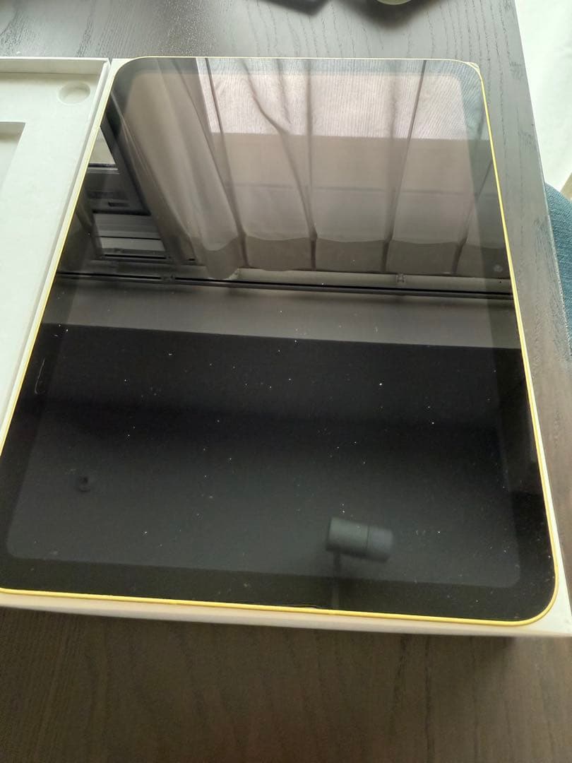 Apple iPad １０世代　イエロー６４GB Wi-Fi+cellular