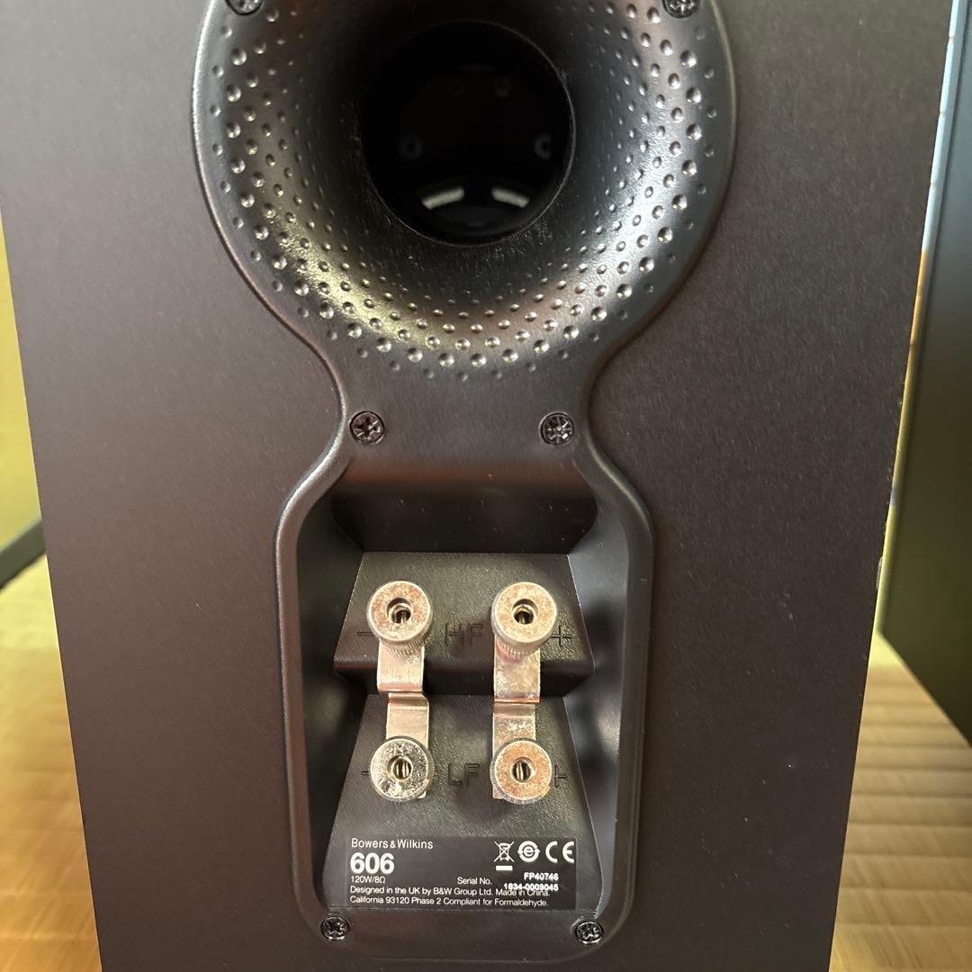 【週末値引き】Bowers & Wilkins 606 スピーカー　ペア