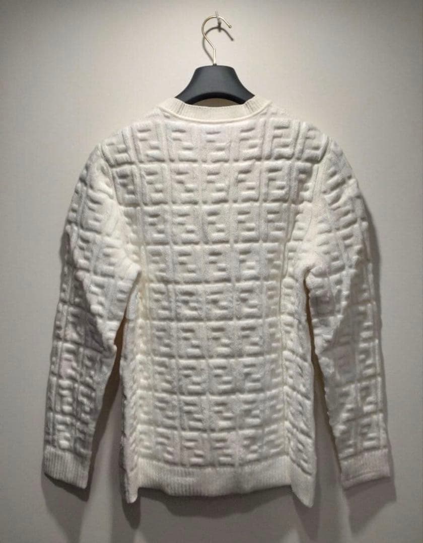 FENDI　フェンディー　セーター　スウェット