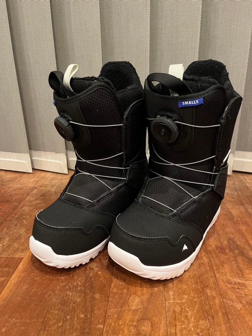 美品バートンBURTON スノーボードブーツキッズSmalls BOA23.0
