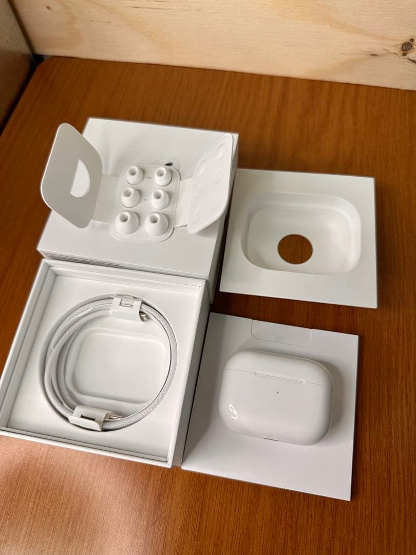 【美品正規品】AirPodsPro 第2世代 MTJV3J/A NWV9N