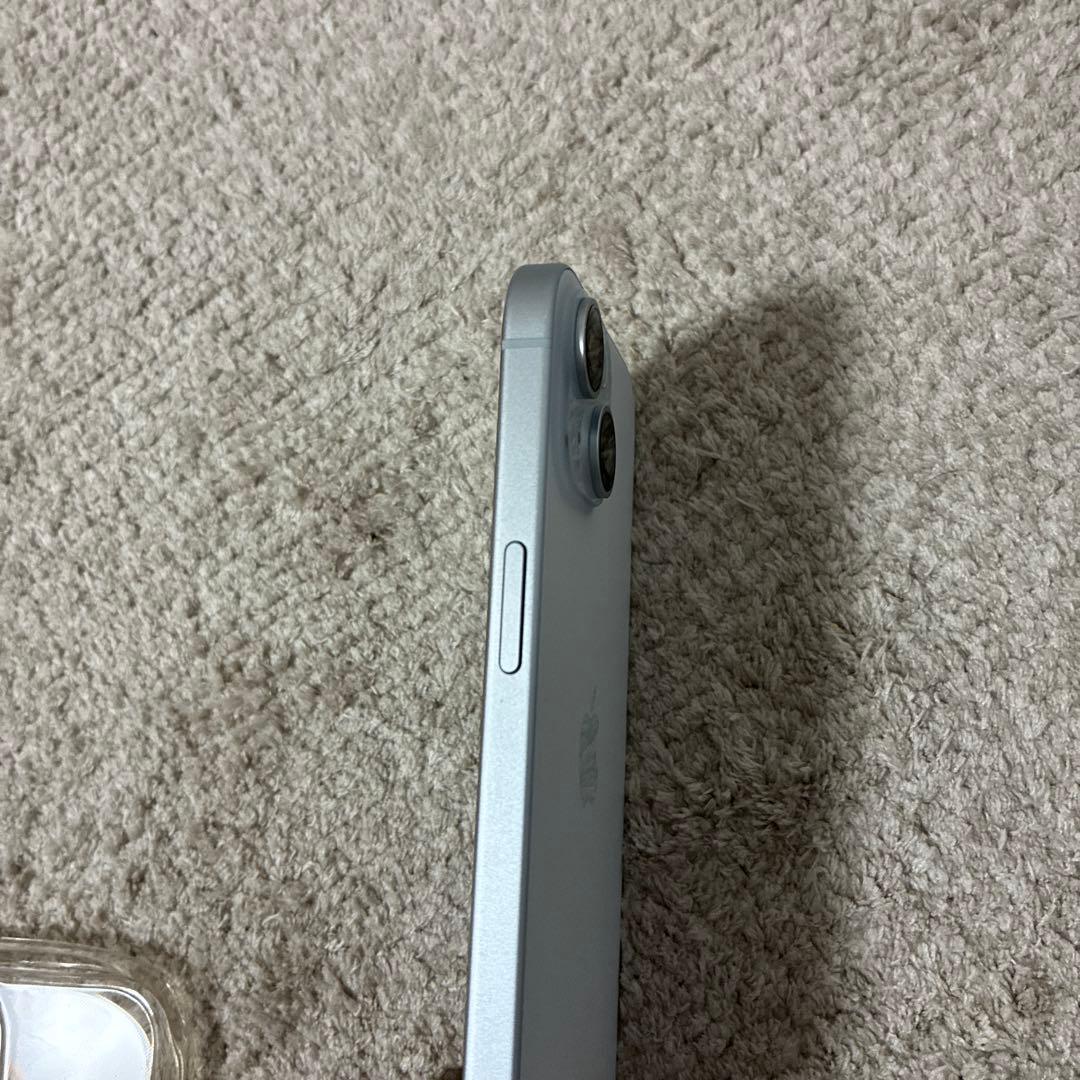 Apple iPhone15 125GB ブルー　ケース付