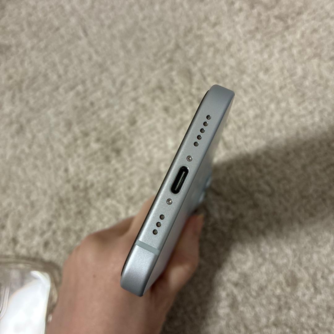 Apple iPhone15 125GB ブルー　ケース付