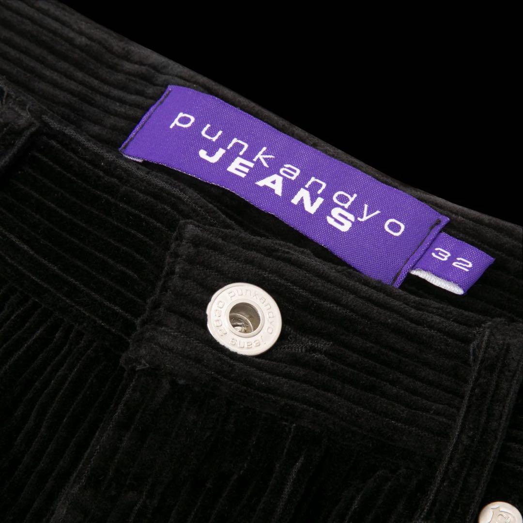 パンツ PUNKANDYO BLACK CORD SHORTS