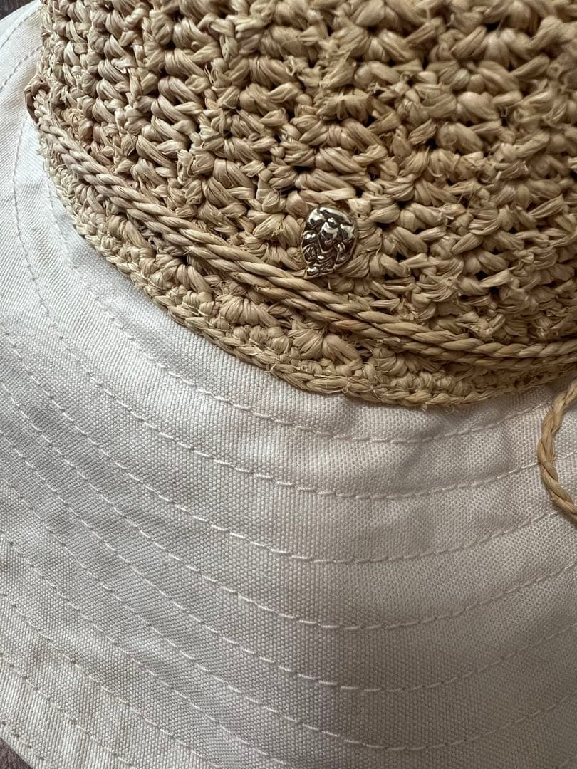 美品　未使用品　ヘレンカミンスキー　帽子