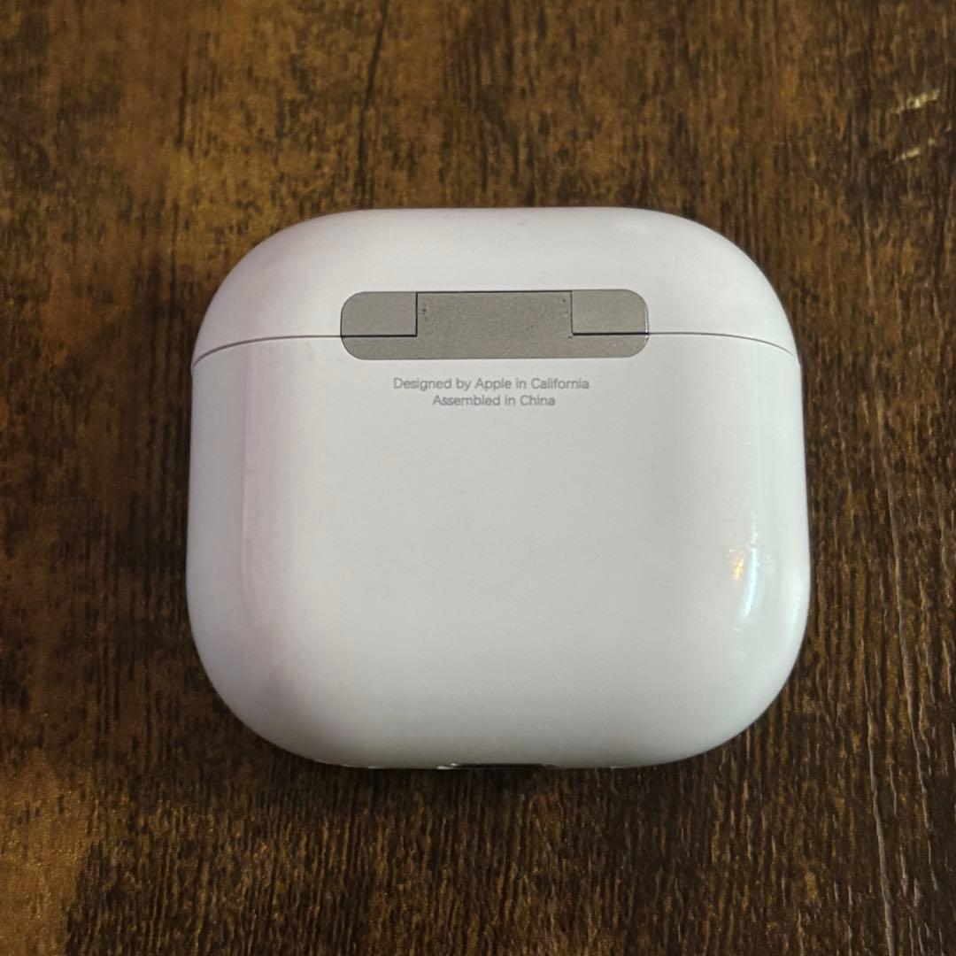Apple AirPods 第4世代 ANC ※左耳のみ作動