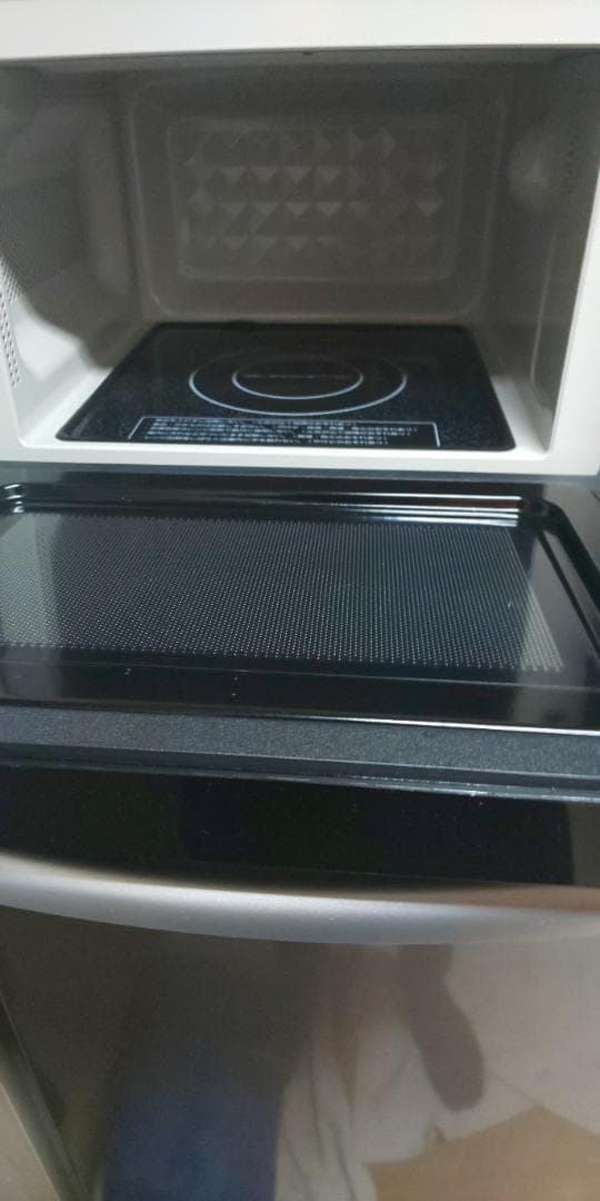 冷蔵庫、電子レンジ、ケトル、炊飯器、ガスコンロ