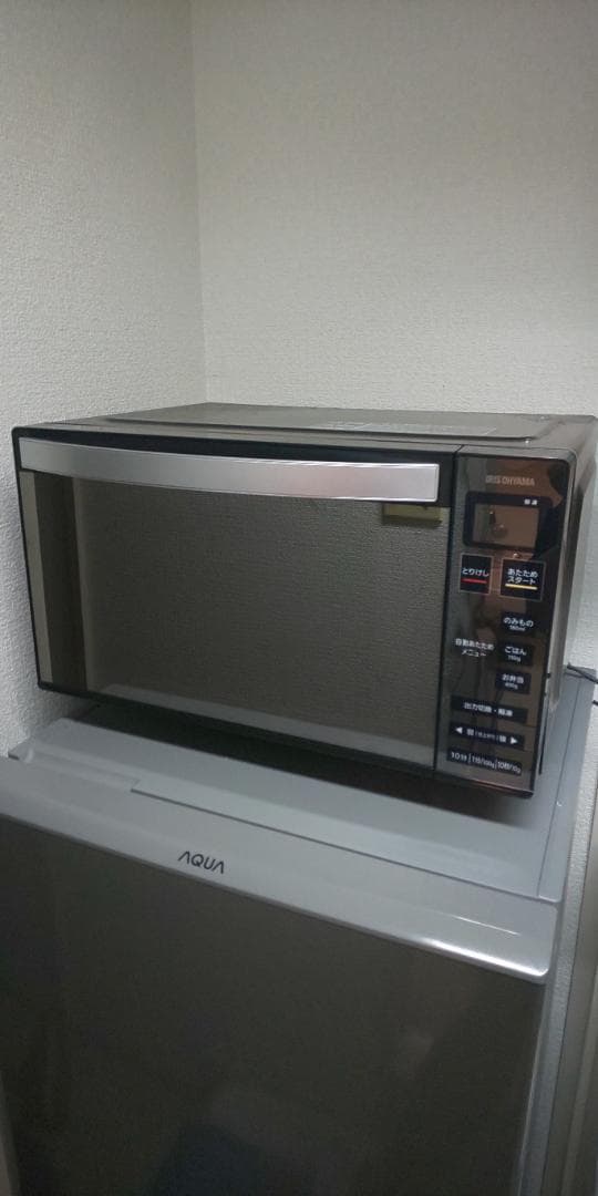 冷蔵庫、電子レンジ、ケトル、炊飯器、ガスコンロ