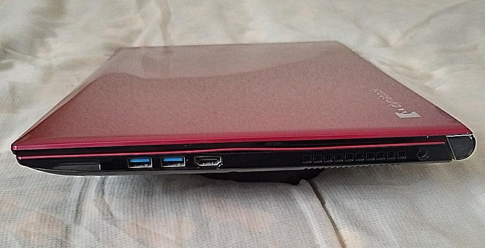 Dynabook T45/ERX(PT45ERX-SAJD2)中古超美品