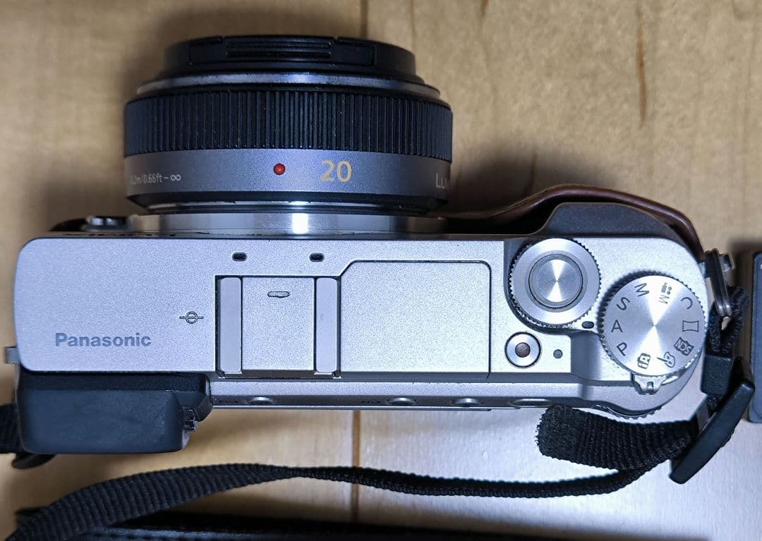 DMC-GX7MK2-S ＆ 20mm/F1.7 セット