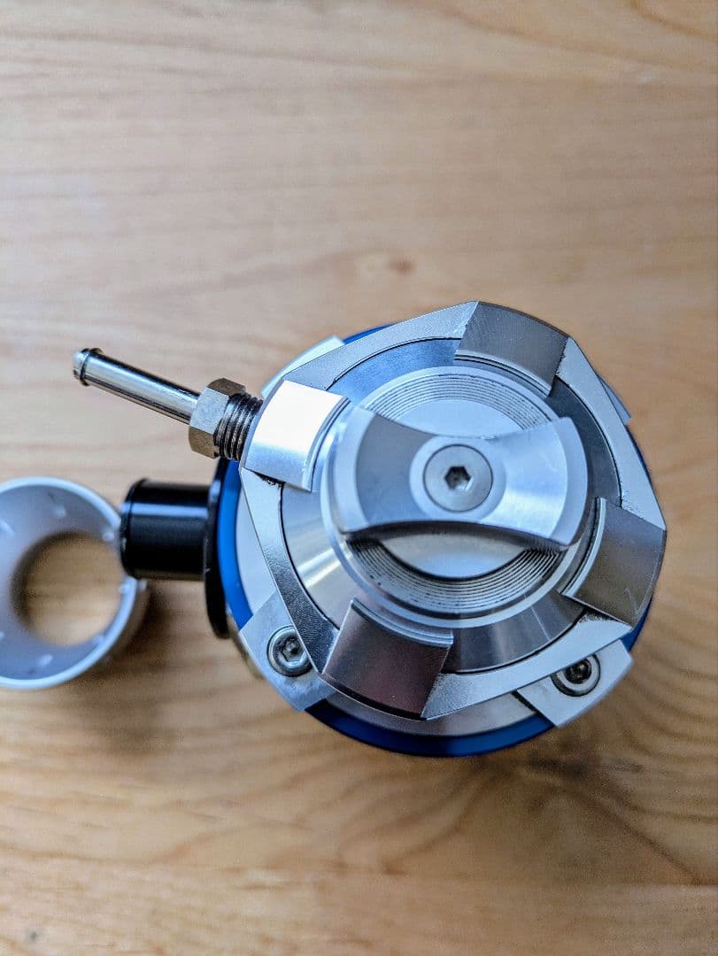 ジムニーＪＢ６４ トラスト　ブローオフバルブ