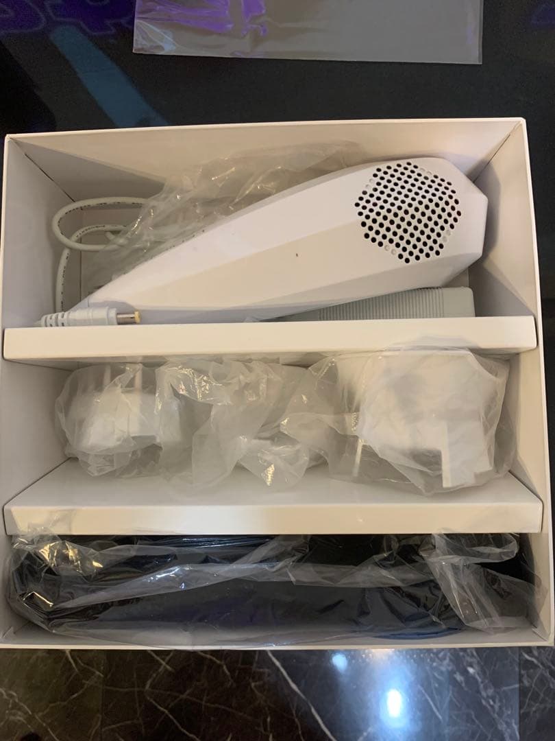 LEDitch Tri-Pro LED美容器