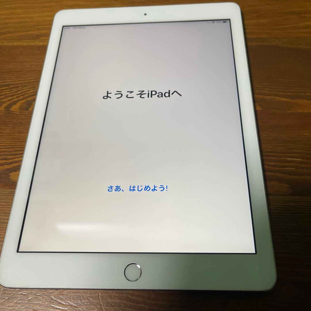 ア*ン様 Apple アップル　iPad 本体　第6代　128G