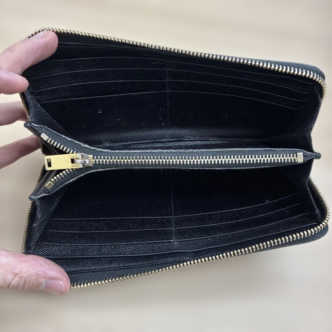 SAINT LAURENT ブラックレザー 長財布