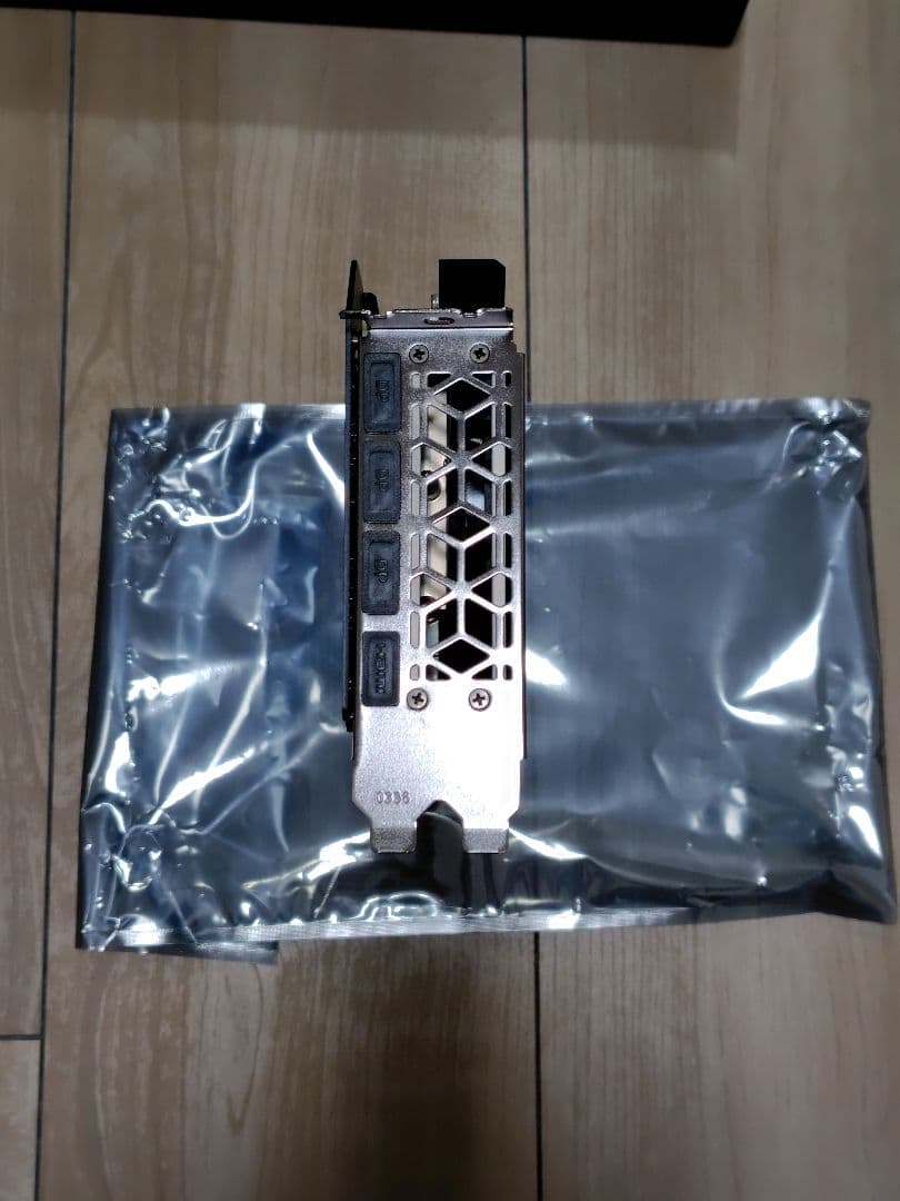 GeForce RTX 4060Ti グラフィックボード