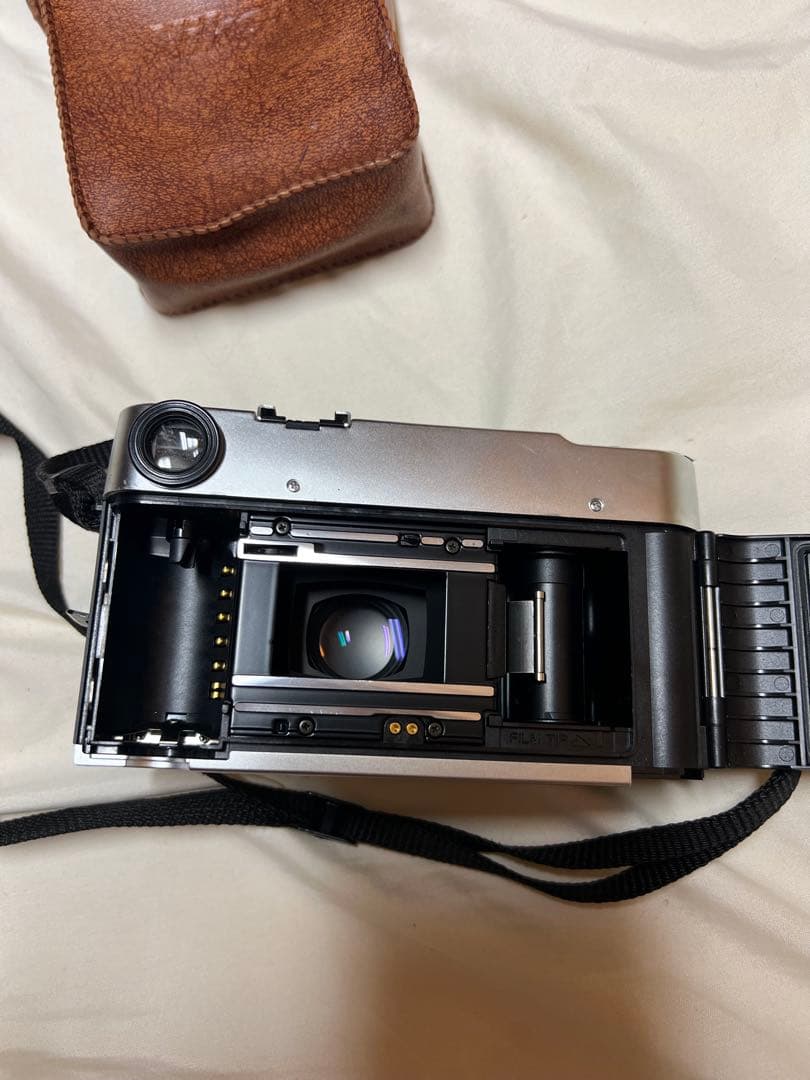 KONICA HEXAR SILVER AF 35mm＋ケース付き