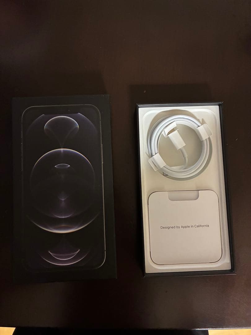 値下げApple iPhone 12Pro グラファイト 6.1インチ 本体