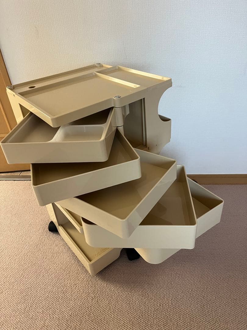 【お値下げ！！】ボビーワゴン ベージュB-LINE 正規品 5段棚×3段ポケット