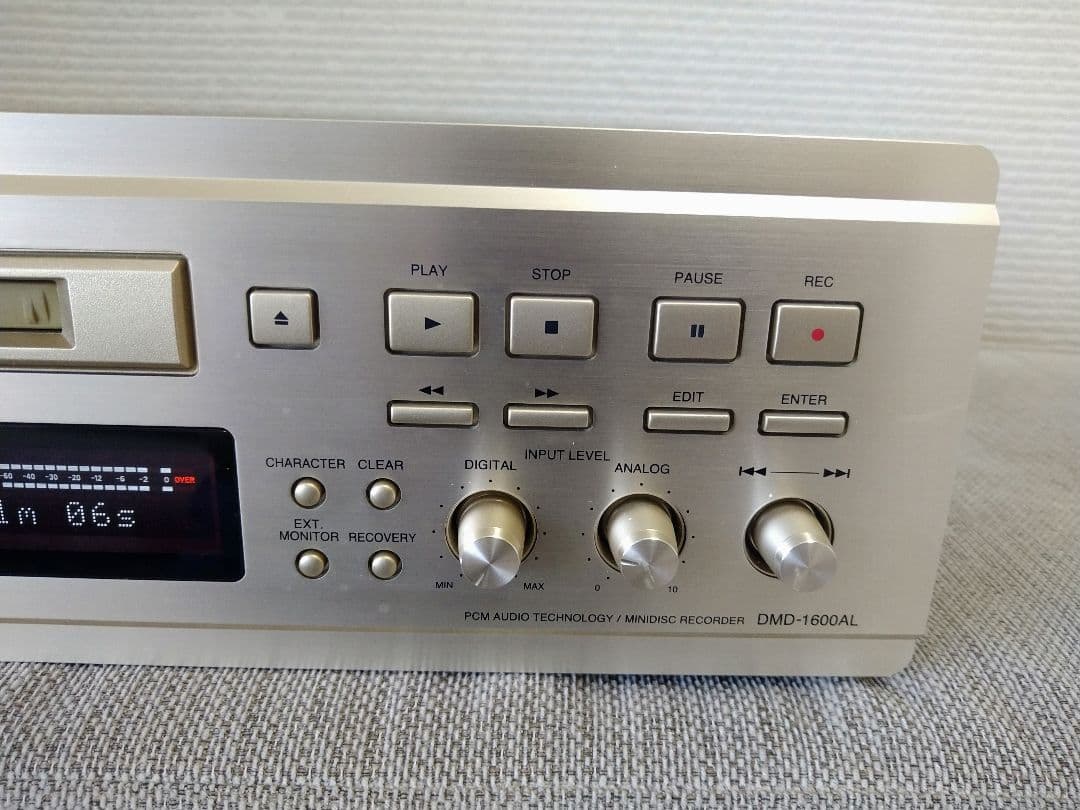 デノン　MDレコーダー　DENON　DMD-1600AL　リモコン付き