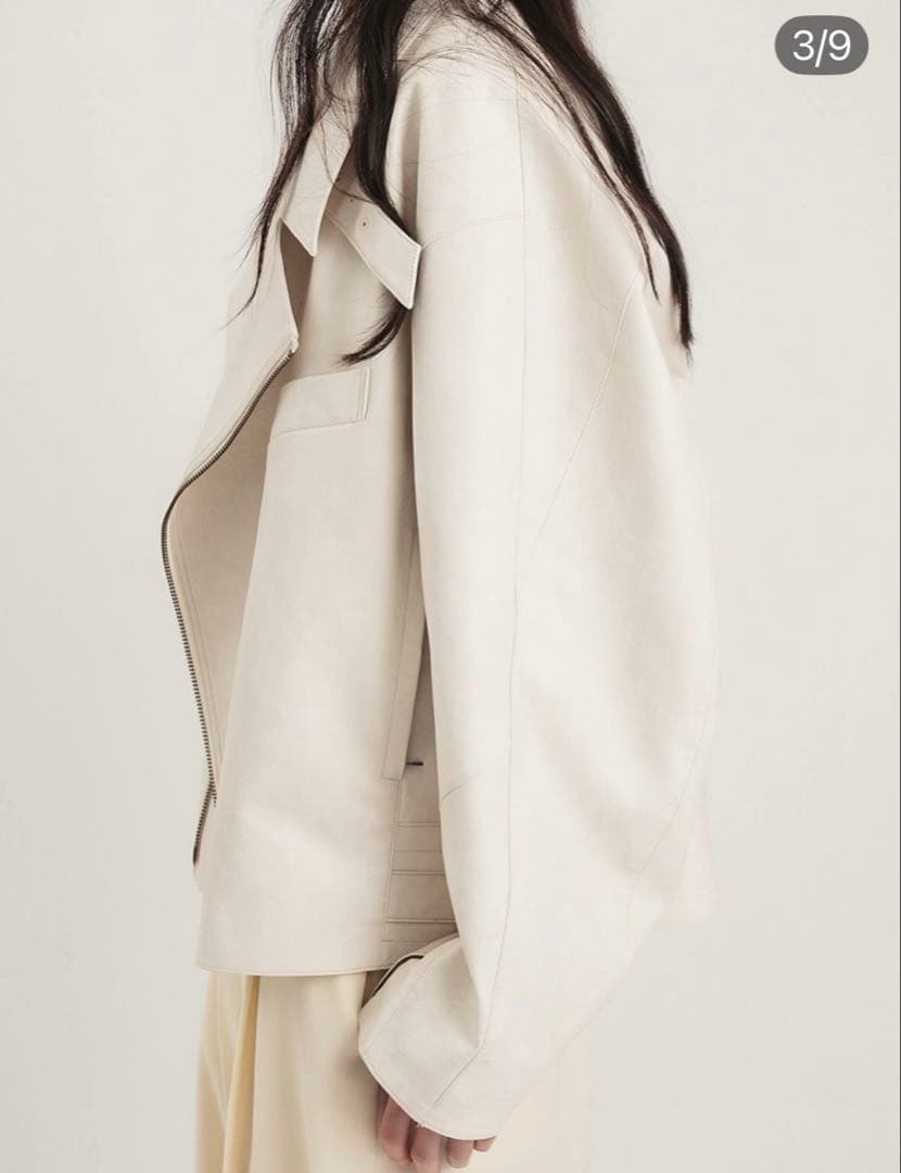 新品タグ付stunninglure ｒフェイクレザーライダースブルゾン ホワイト