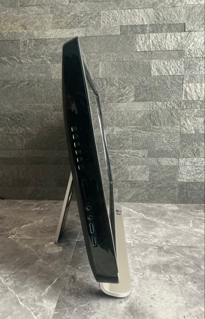 ✨TOSHIBA✨一体型✨corei7✨新品メモリ16GB✨新品SSD 512✨