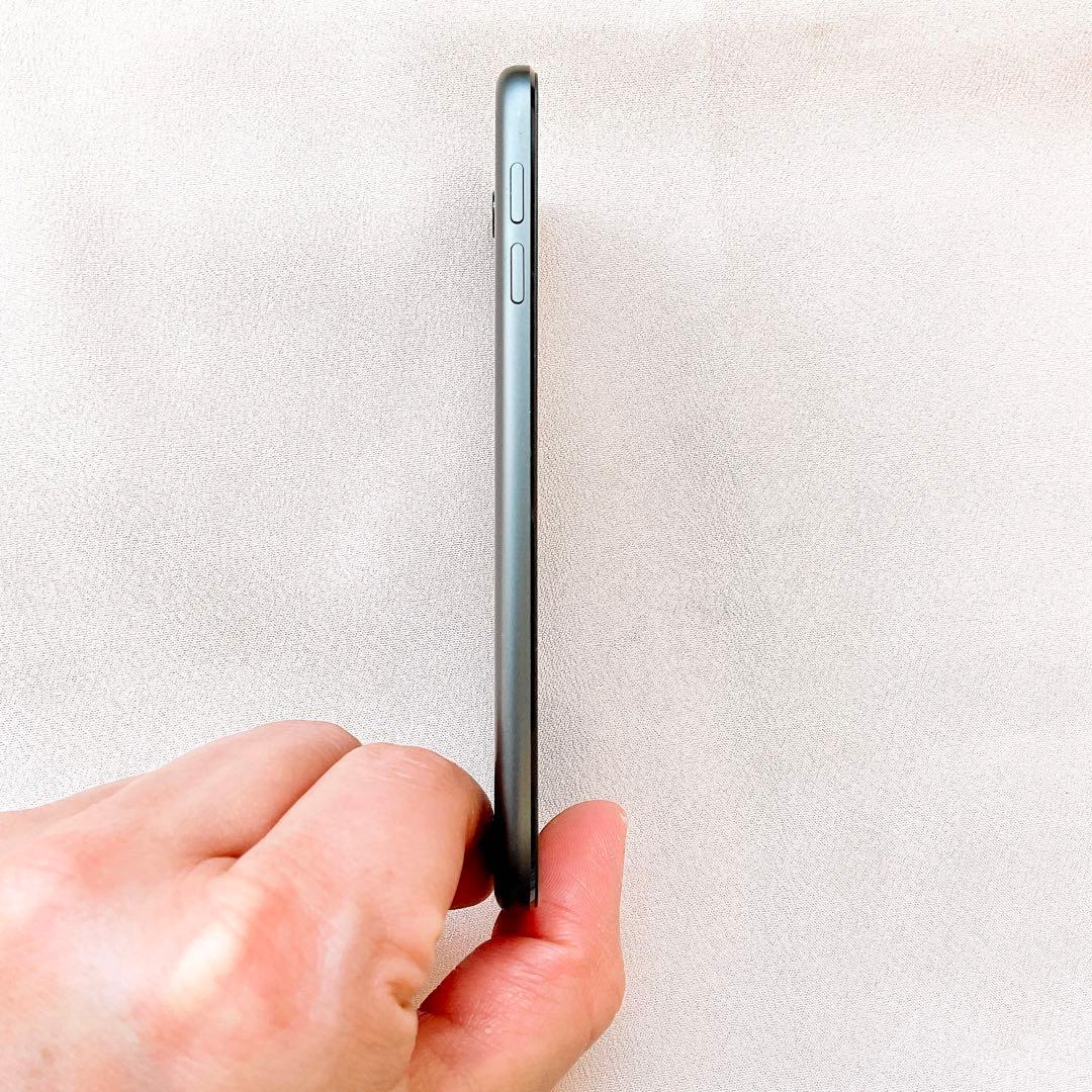 グレイ iPod touch 第6世代 128GB アイポッドApple本体 B