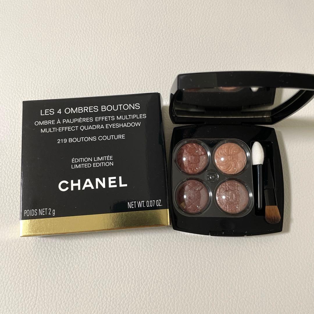 CHANEL レキャトルオンブルブトン 219 特別限定品