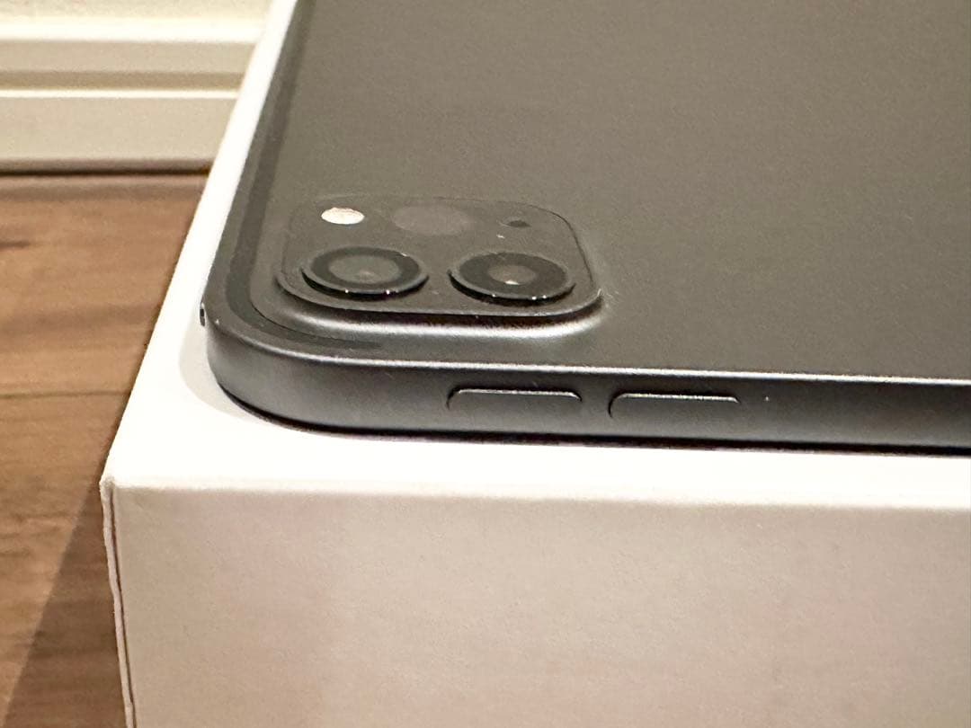 極美品 iPad Pro 11インチ第2世代128GBバッテリー最大容量100%