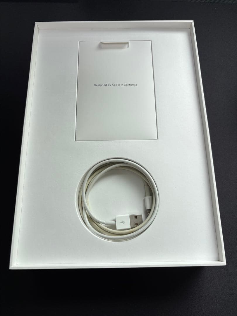 Apple iPad 第七世代 32GB Wi-Fiモデル スペースグレイ