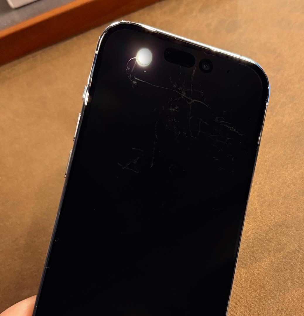 iPhone 14 Pro シルバー 1TB SIMフリー バッテリー100%