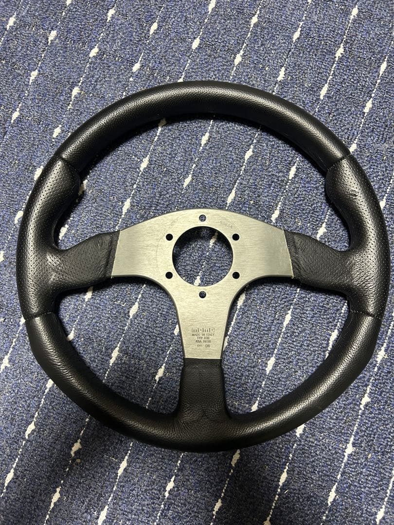 MOMO(モモ) ステアリング 350mm レース